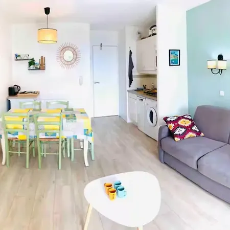 Le Jardin Bleu Agreable T2 Vue Mer, Piscine, Jardin סיס-פור-לה-פלאז'