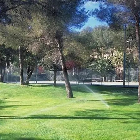 Le Jardin Bleu Agreable T2 Vue Mer, Piscine, Jardin דירה *